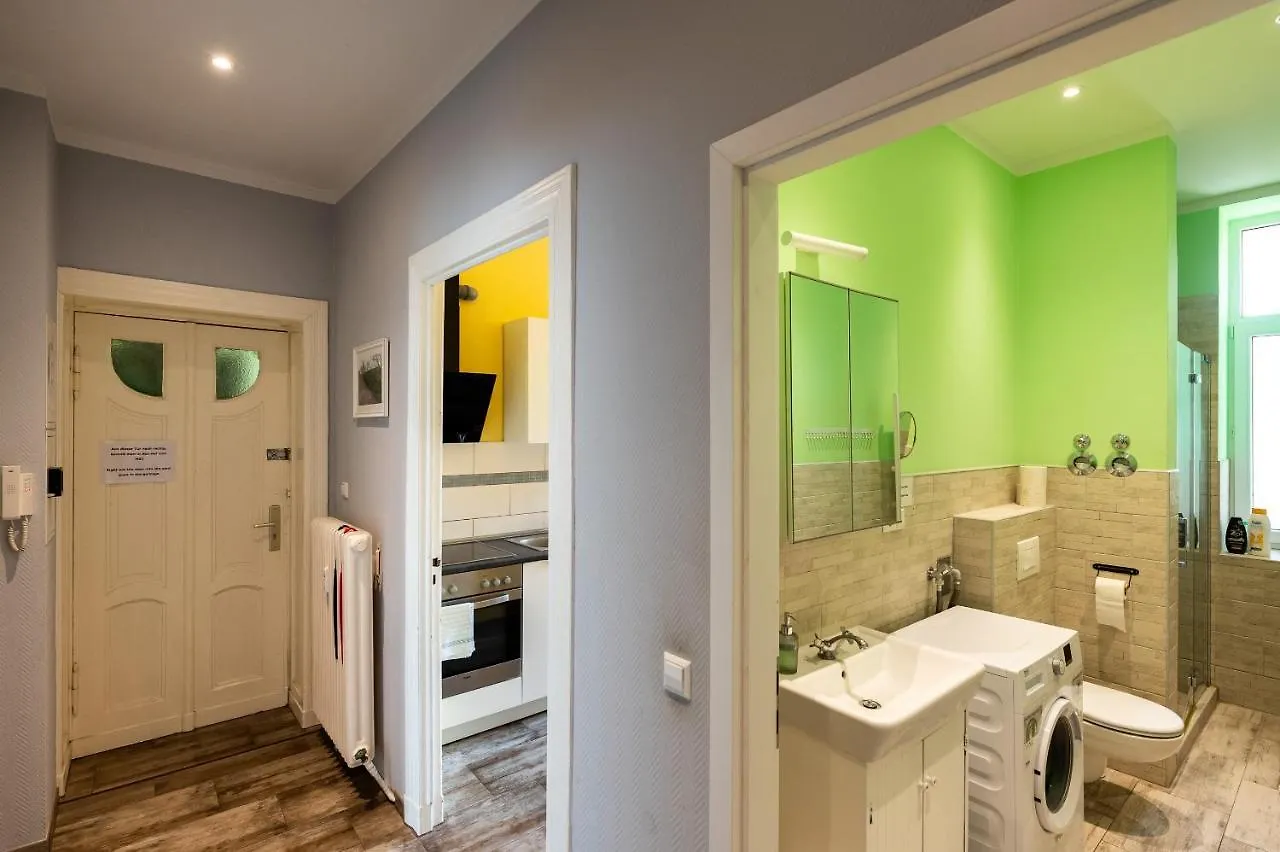 Ferienwohnung Bis 8 Personen Berlin